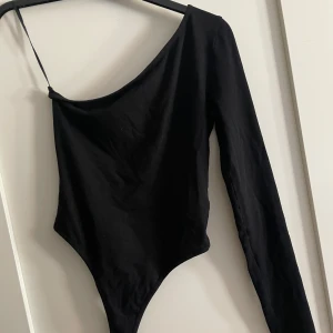 Body - One shoulder body