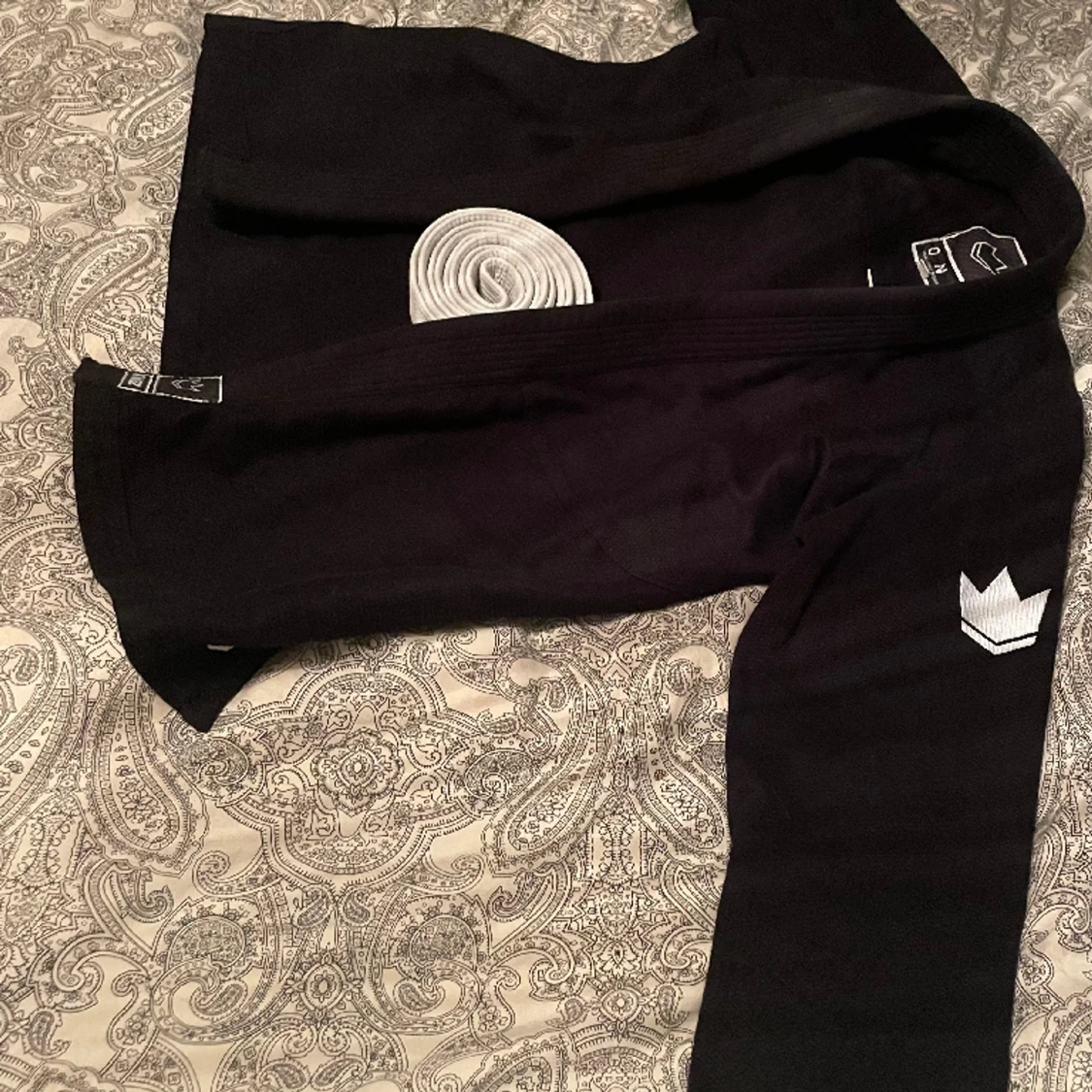 Svart Brazilian jiu-jitsu GI(BJJ)