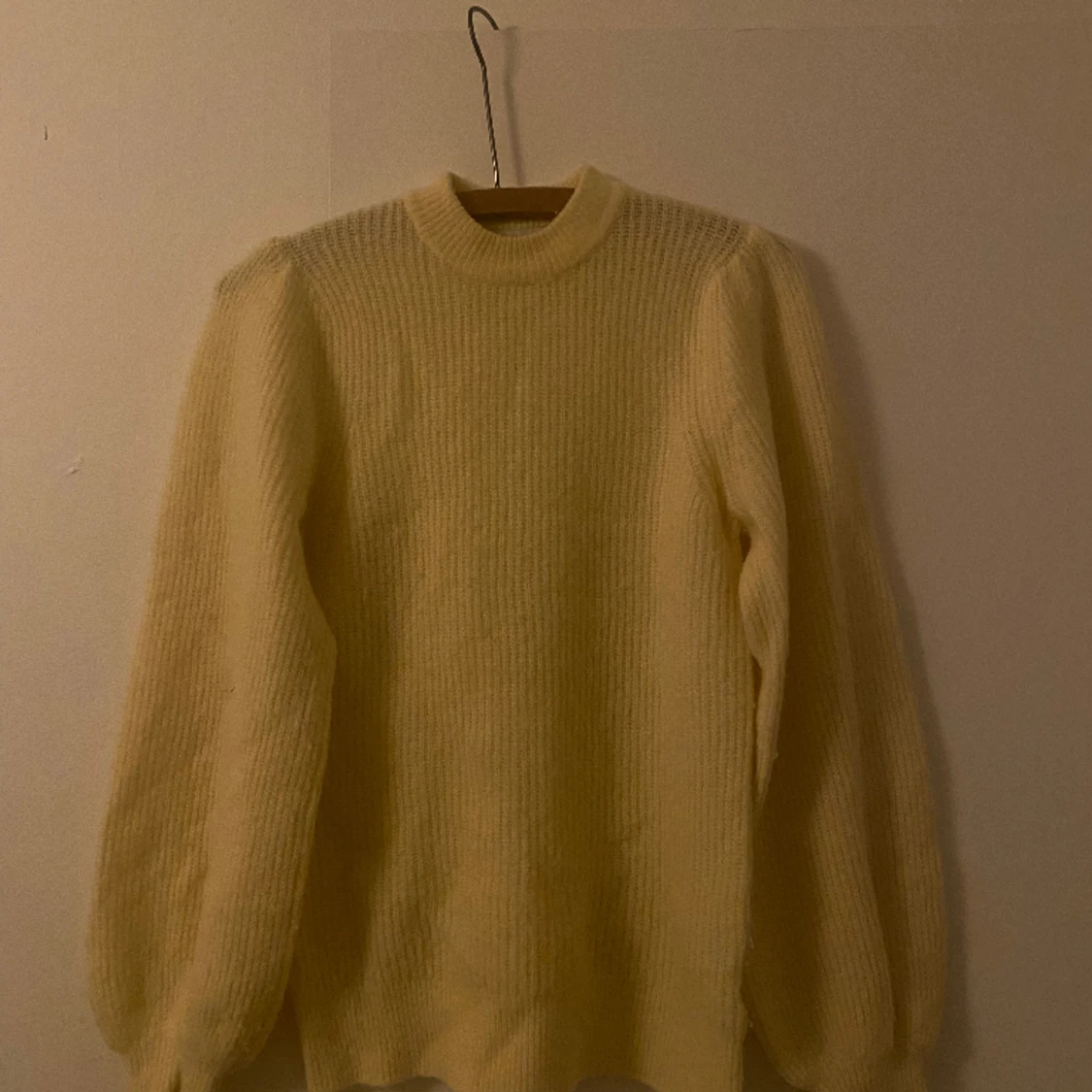 Stickad tröja ifrån Ganni.