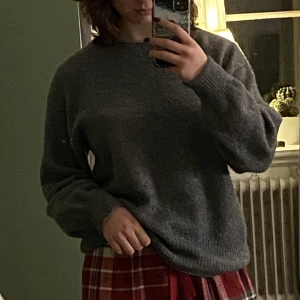 Mysig stickad tröja  - Fin stickad tröja❣️