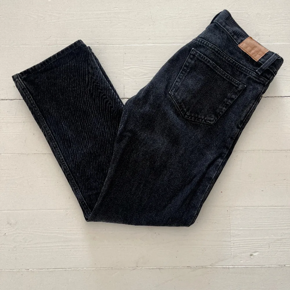 Weekday jeans i bra skick, pris 300kr ( nypris 600kr ). Jeans & Byxor.