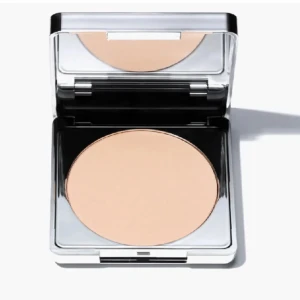 Slutsålt translucent powder caia - Slutsålt translucent powder från Caia, Soft focus. Frakt tillkommer 