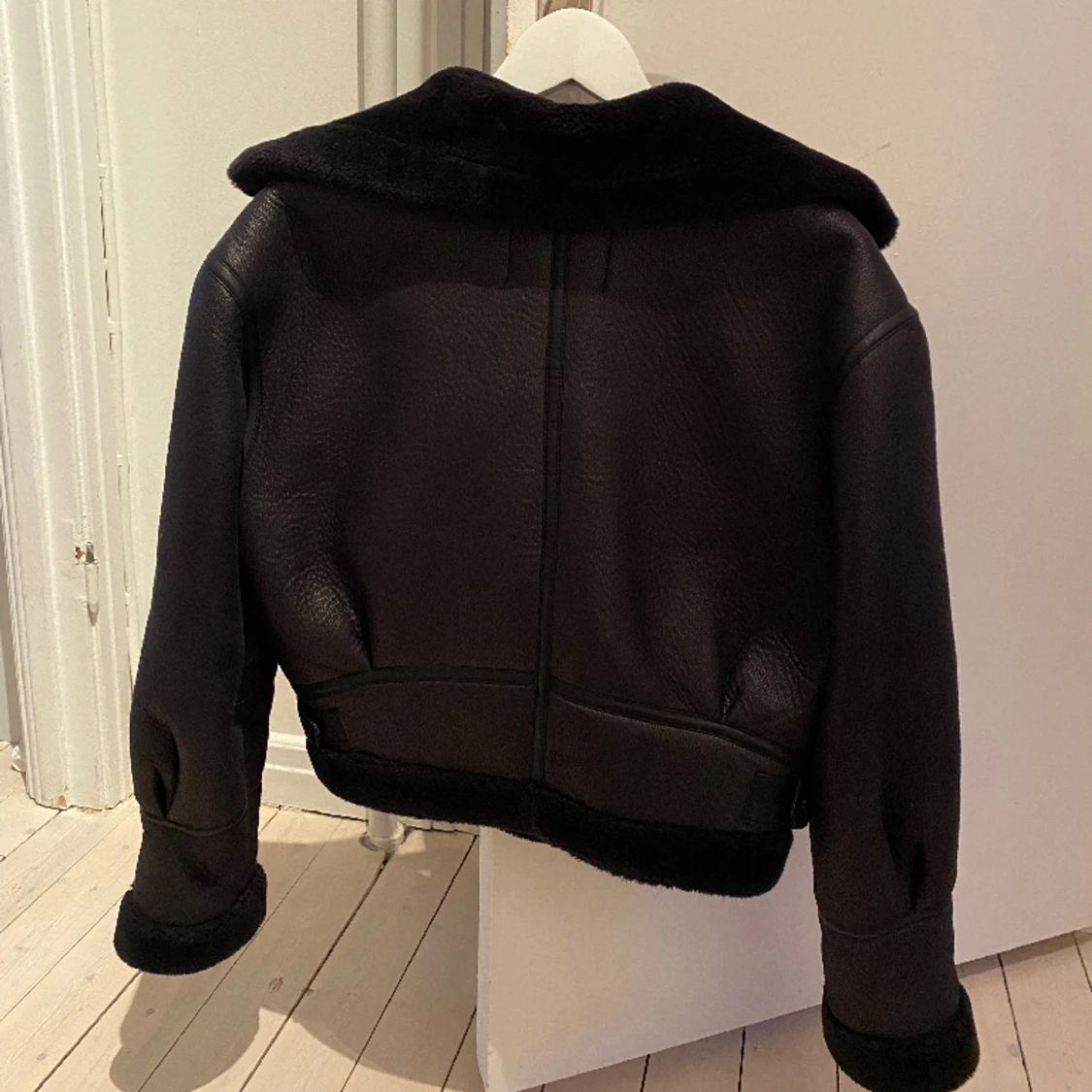 Fodrad skinnjacka - 91