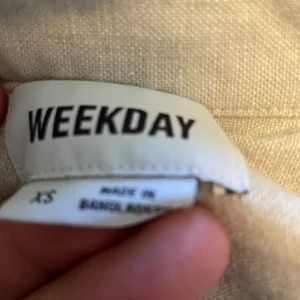 Kort ärmad skorta  - Storlek XS men passar på en 175 lång person för är köpt på Men avdelningen. Skick 10/10.