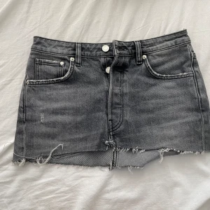 Jeans kjol - I stoleken 34 men passar även 36