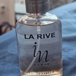 Söt parfym  - Jag säljer en oanvänd parfym från Normal. Den passar dig som gillar söt doft