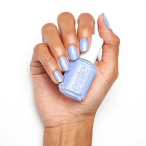 Essie ’bikini so teeny’  - Använd en gång. Ett mini fransserum följer som gåva på köpet 💙
