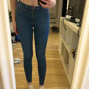 Jeans från Gina i modell Molly stl S 