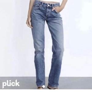 Säljer dessa midwaist straight jeans från Zara i storlek 36💖