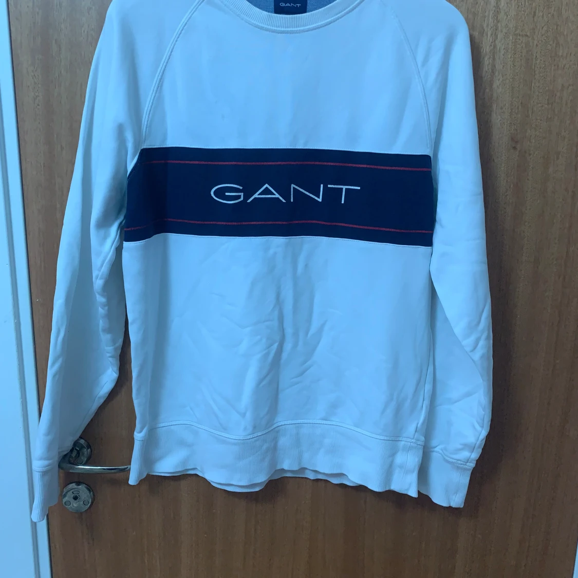 En vit Gant tröja 