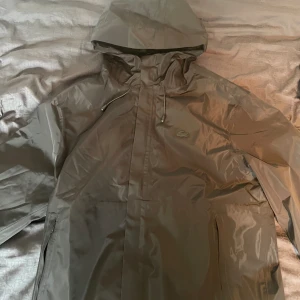 Lacoste  - Nyskick  Storlek M/S