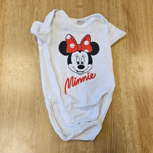 Mimi mouse body flicka - Säljer en mimi mouse body till flicka storlek 50