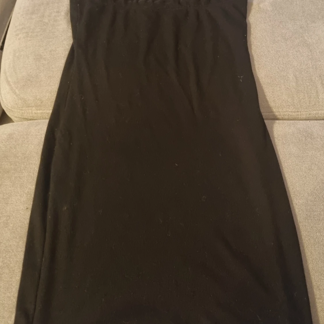 Enkel Svart Axelbandslös Kort Klänning - 90