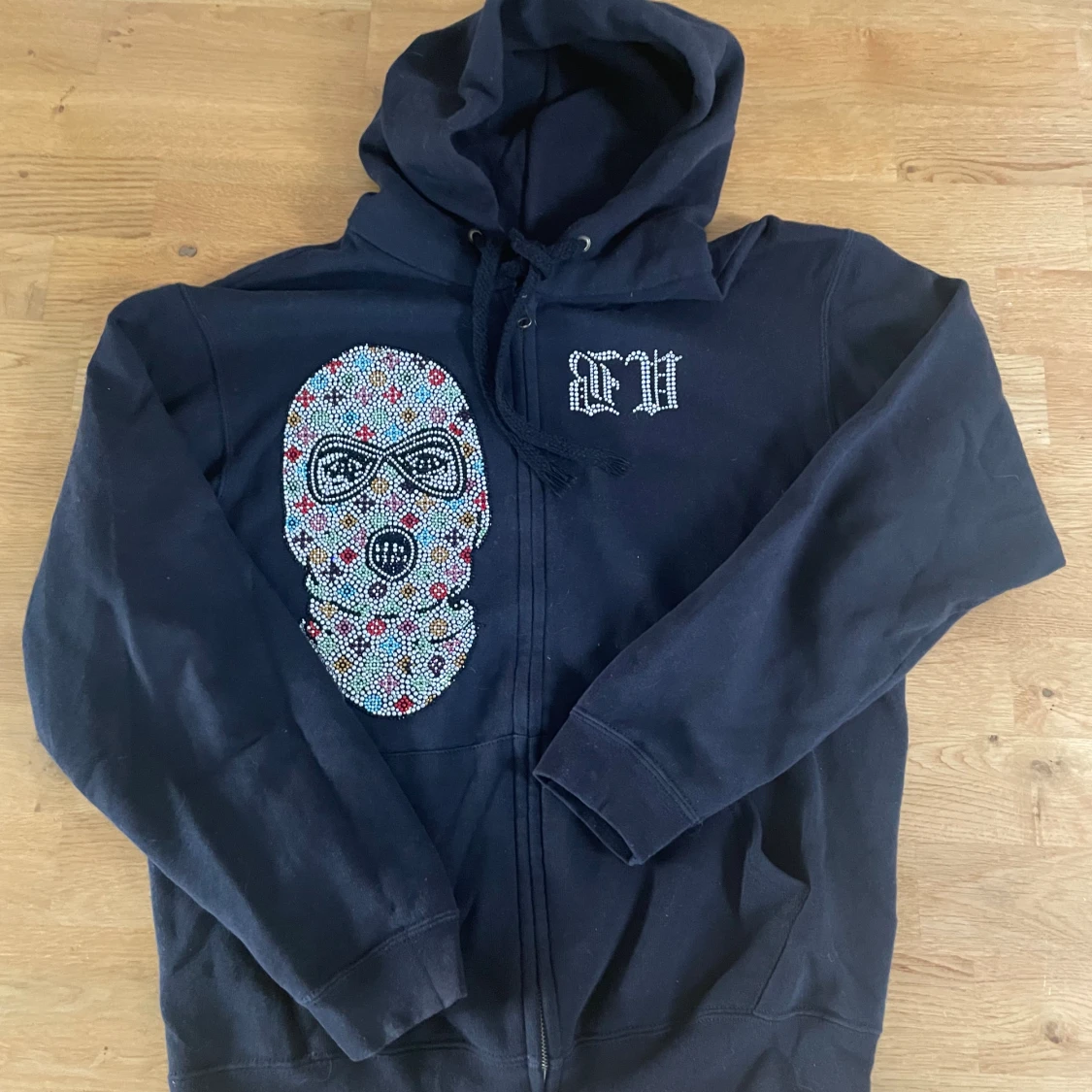  Bvaldi hoodie