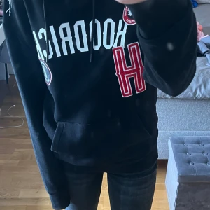 Hoodrich hoodie - Kommer ej till användning, använd fåtal gånger. Nypris 700! Strl S passar bra Xs-M💘
