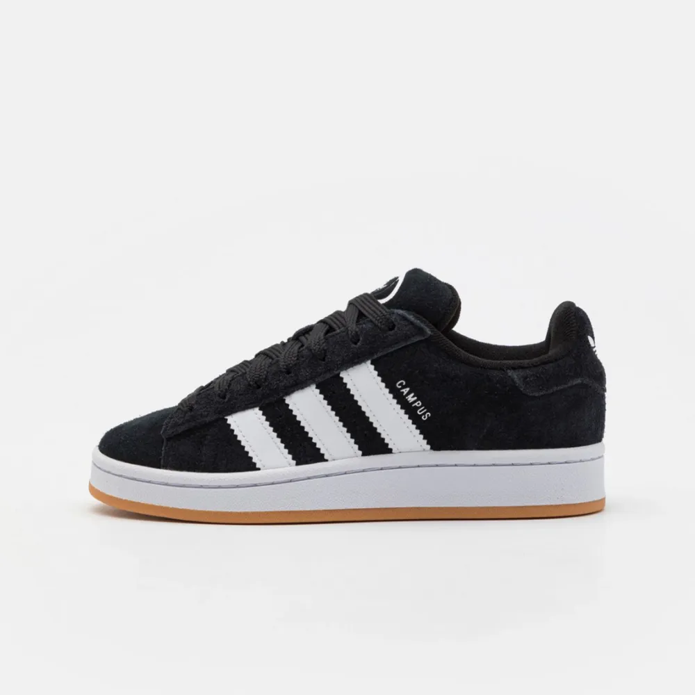 Adidas Campus 00’s i storlek 37,23. Skor.