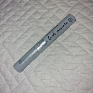 Maskara - Oanvänd maskara, ej kommit till användning då jag använder vattenfasta🫶🏼