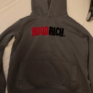 Hoodrich - Bra skick använd 2-3 ggr