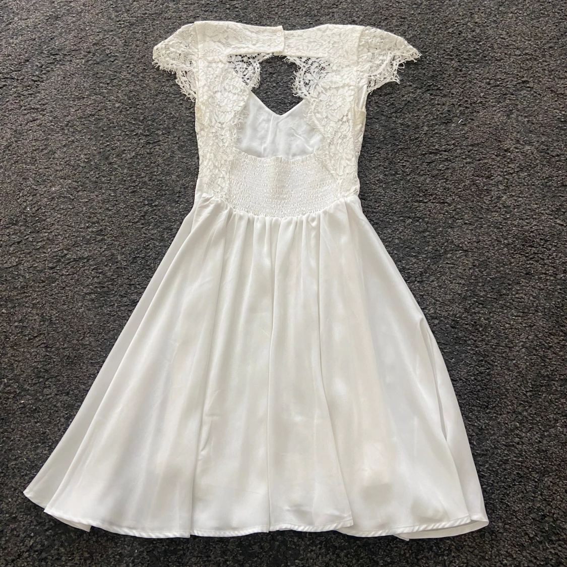Vit klänning  - 91