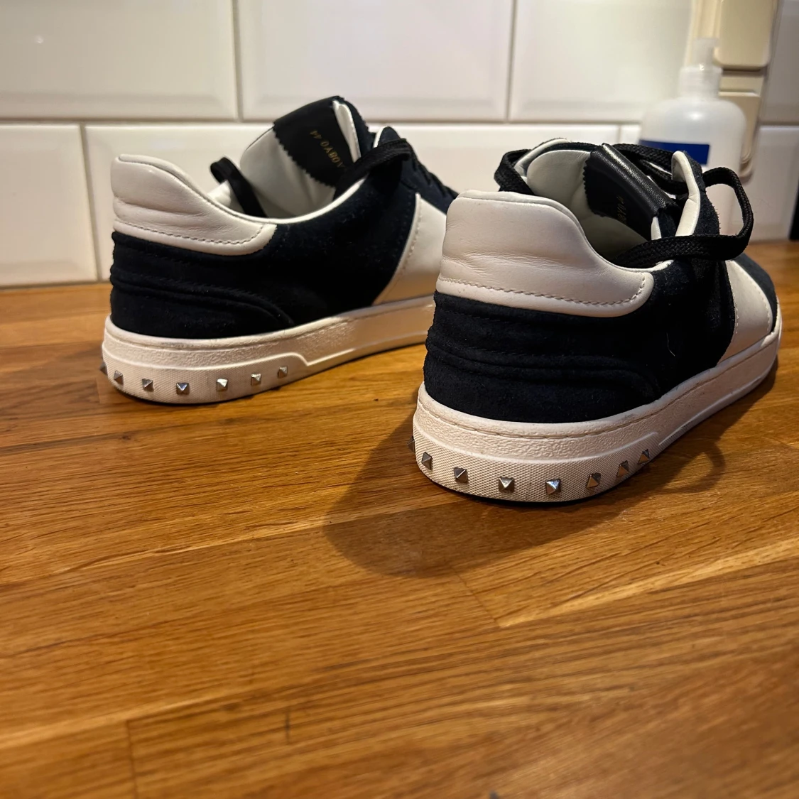 Valentino Flycrew - 91