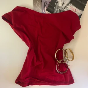 Backless topp💋🤍 - Backless rygglös röd topp från subdued💋🤍🎸