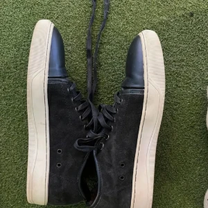 Lanvin skor - Lanvin skor Ganska bra skick Dustbag tillkommer Storlek 40