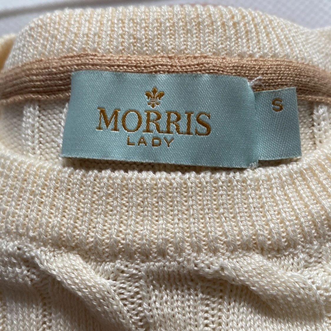 Beige stickad tröja från Morris Lady - 90