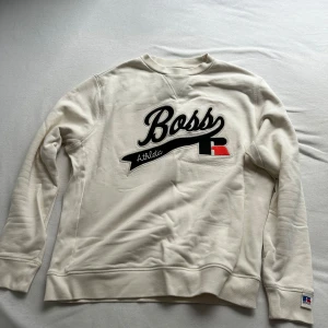 Hugo boss tröja - Hugo boss tröja storlek s, nästan helt ny 