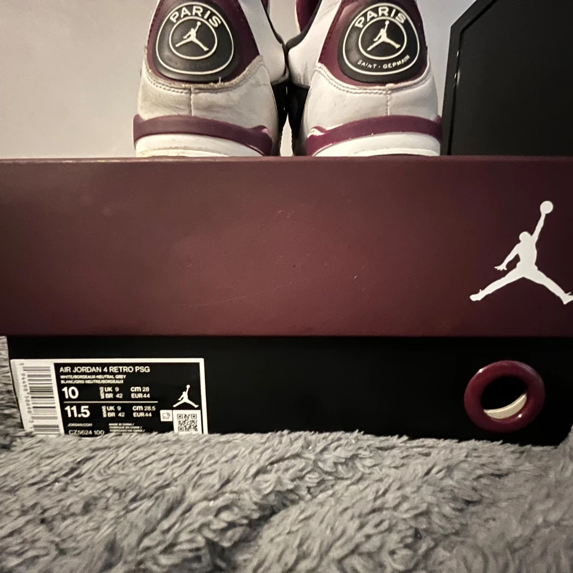 Air Jordan 4 Retro PSG - 90