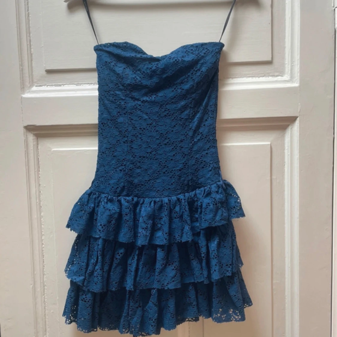 Off shoulder klänning