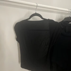 Öppen rygg  - Öppen rygg topp från Shein i storlek S💕