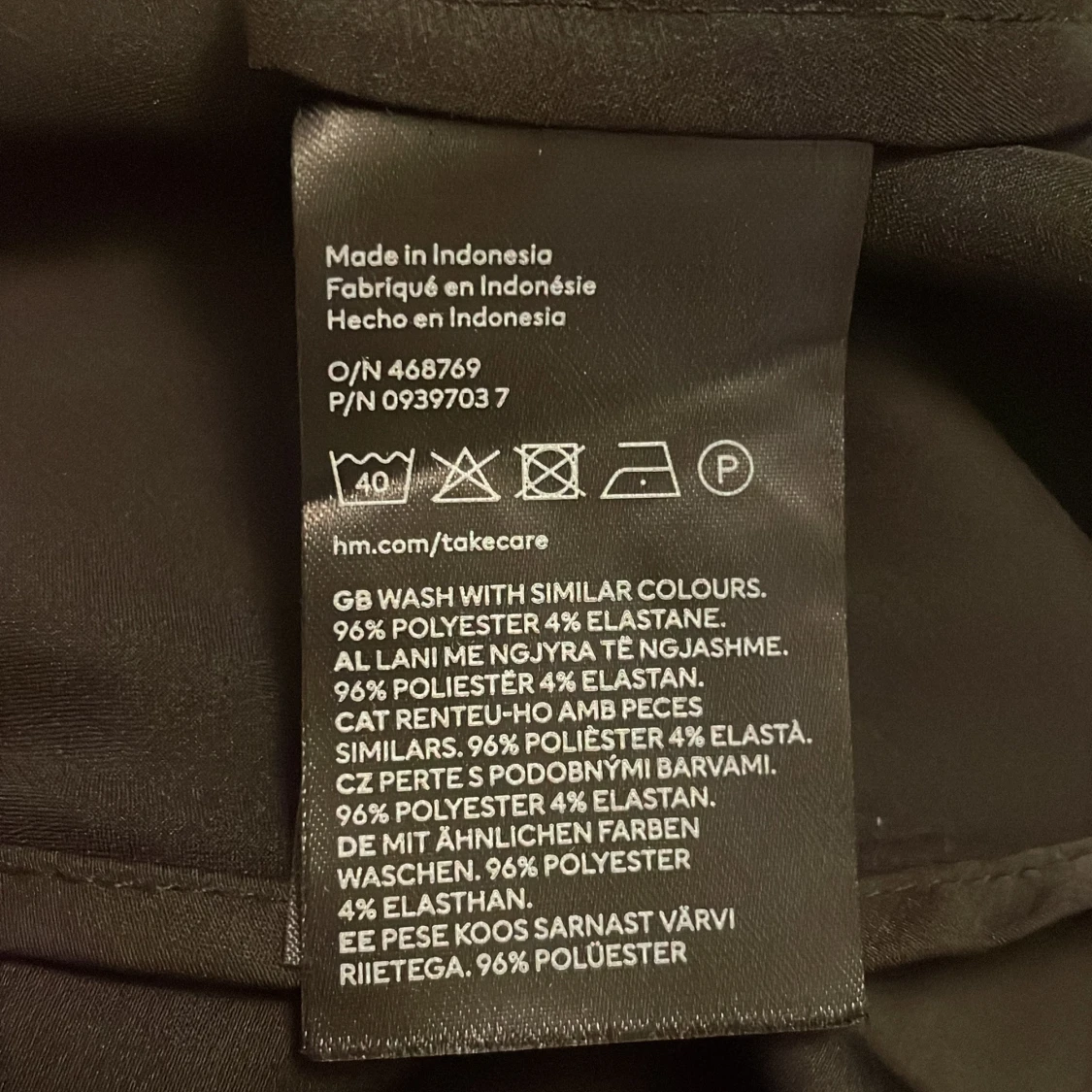 Svart skjorta från H&M - 92