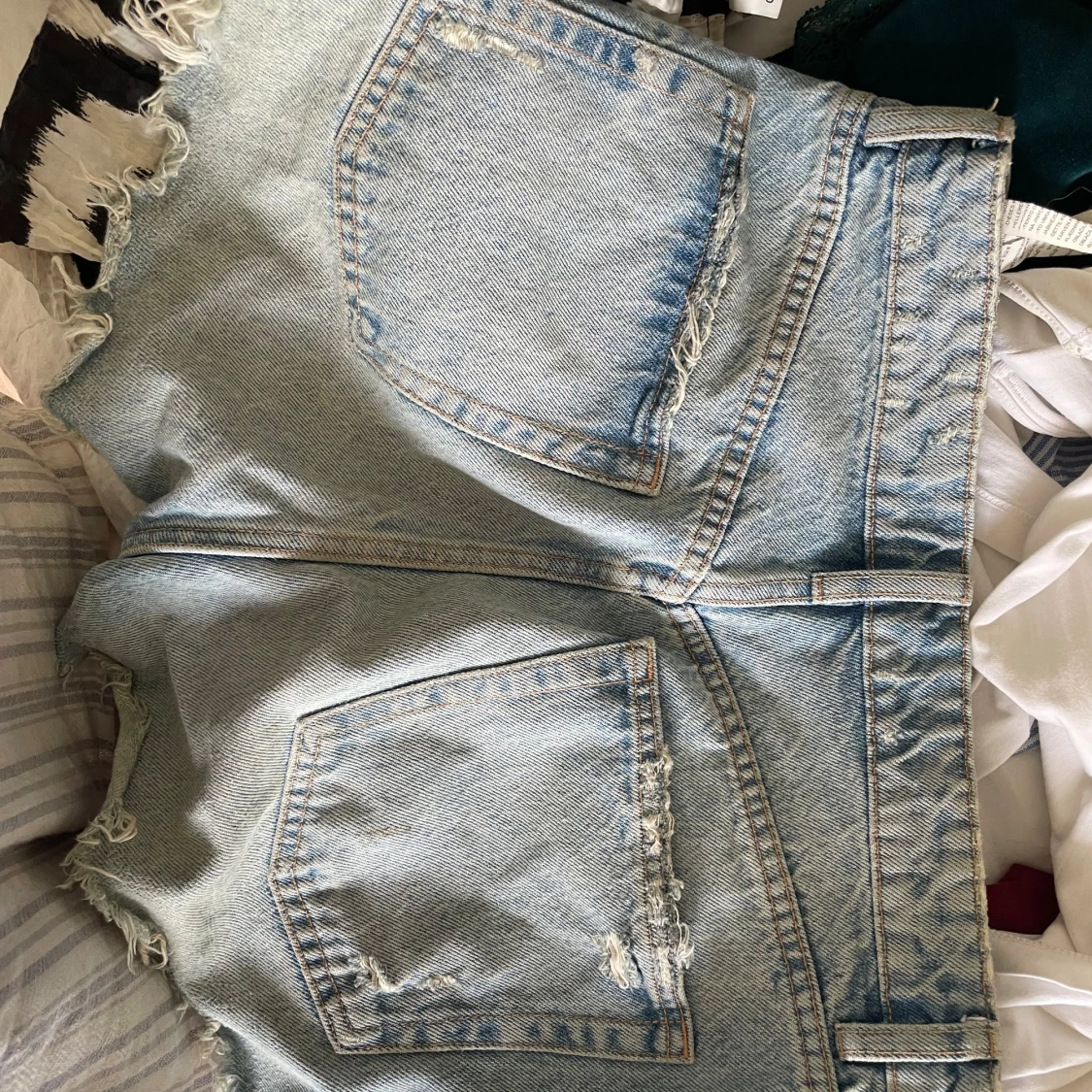 ZARA SHORTS - 91