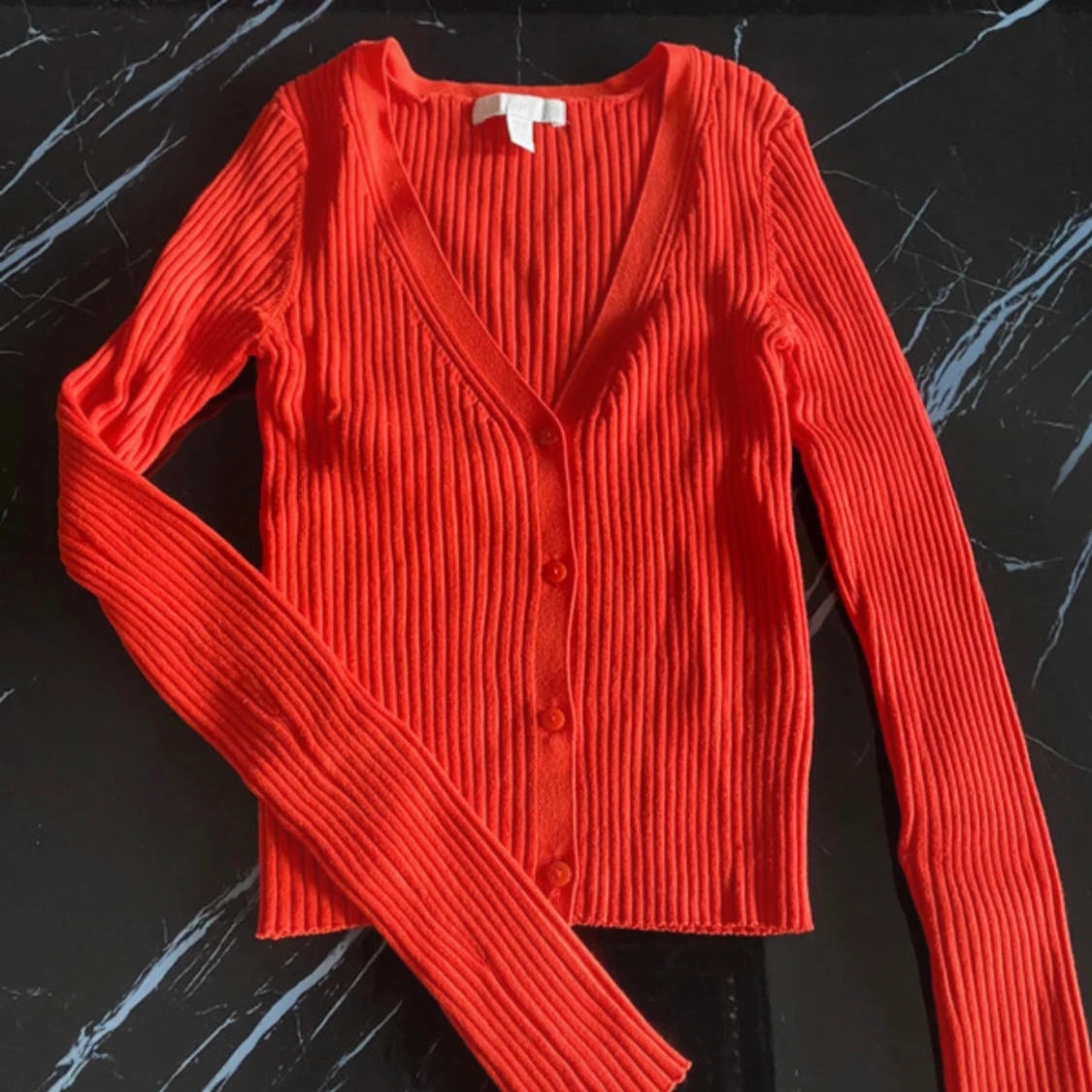 Långärmad orange tröja 