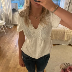 Blus - Super söt blus❤️❤️