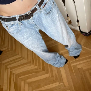 hilfiger jeans - baggy ljusa jeans 