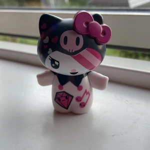 Söt kuromi figur - Kuromi figur, collaboration med tokidoki, som ny