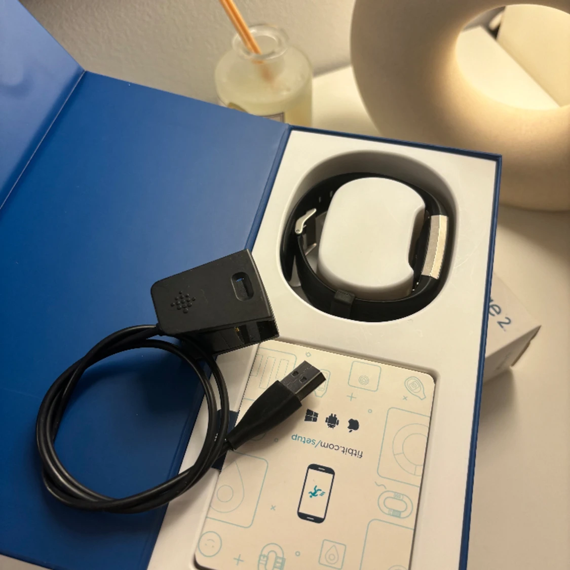 fitbit charge 2 smartwatch - 90