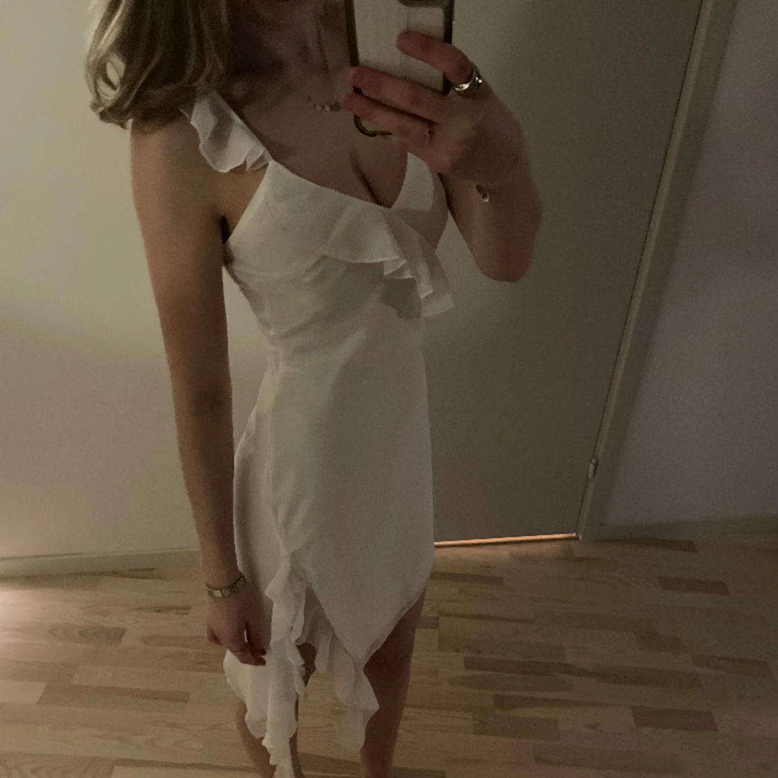 Ny studentklänning från boohoo - 90