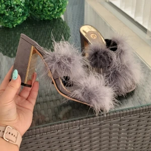 Sandals 37/38 - these slippers are a must have  they are very comfortable  