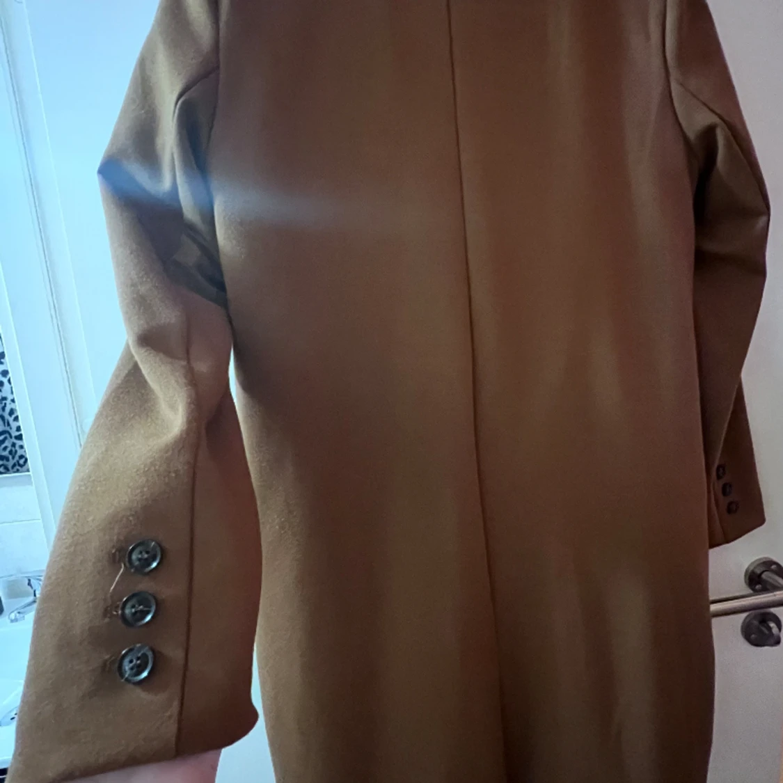 Tunn lång trenchcoat  - 90