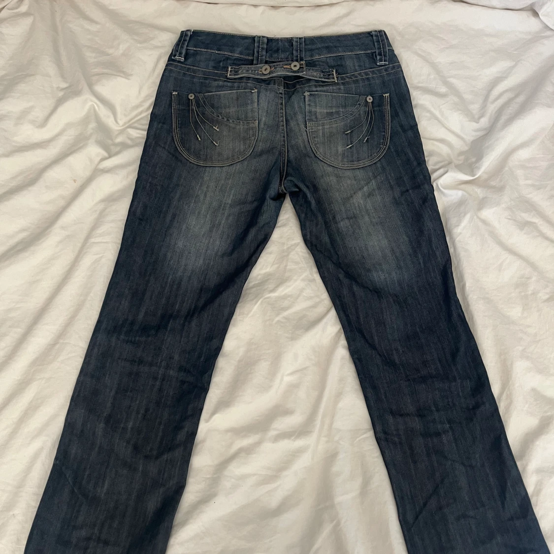 Lågmidjade jeanse  - 90