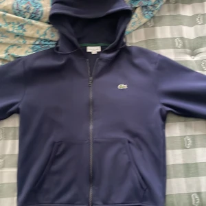 Lacoste - Bästa kondition äkta lacoste zipper Priset kan diskuteras 