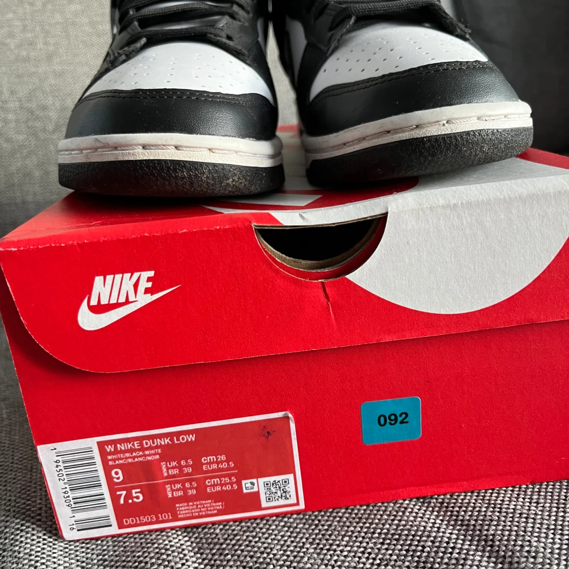 Nike dunks low panda 40,5 - 90