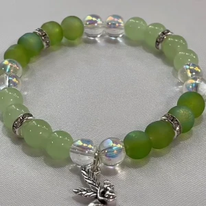 💚 -  Fin färg passa till nästan alla outfit  Bara allmän snygg för er som gillar grönt💚