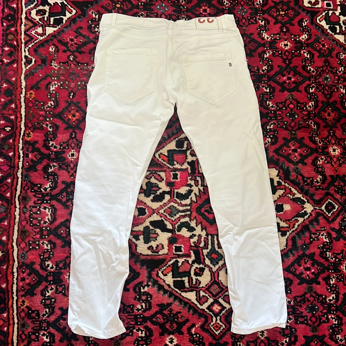 Dondup jeans vit W33 - 90