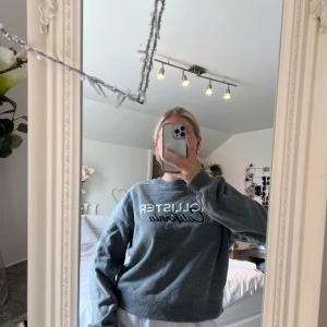 Hollister sweatshirt - Perfect condition 