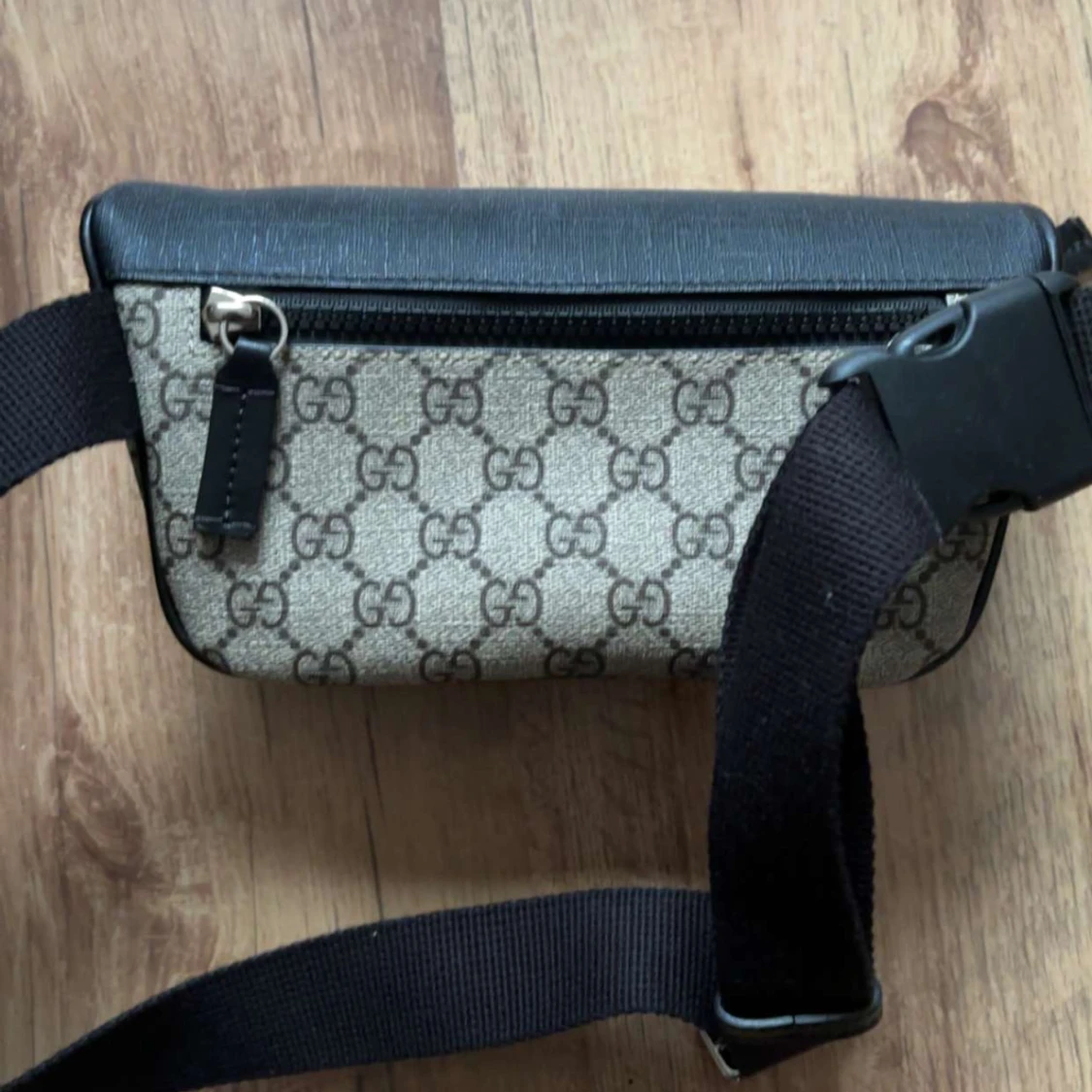 Gucci Handbag  - 91
