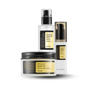 Snigel kit  - Säljer detta snigel slem kitet då jag råkat beställa dubbelt av allt, nypris är ca 750kr mitt pris 500kr. Allt är oöppnat💕 Man får krämen, serumet och ögonkrämen. 