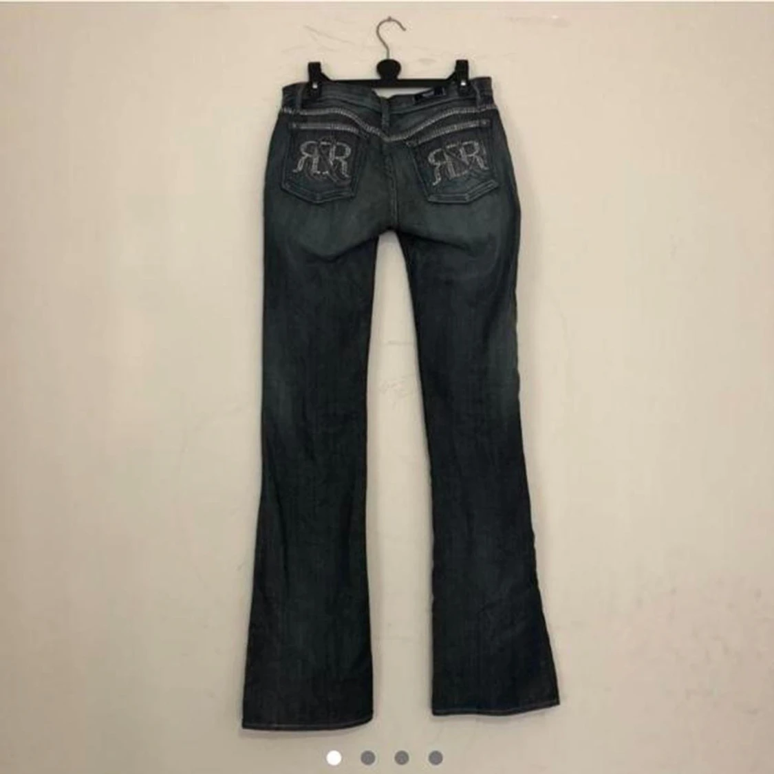 Victoria Beckham  - 91